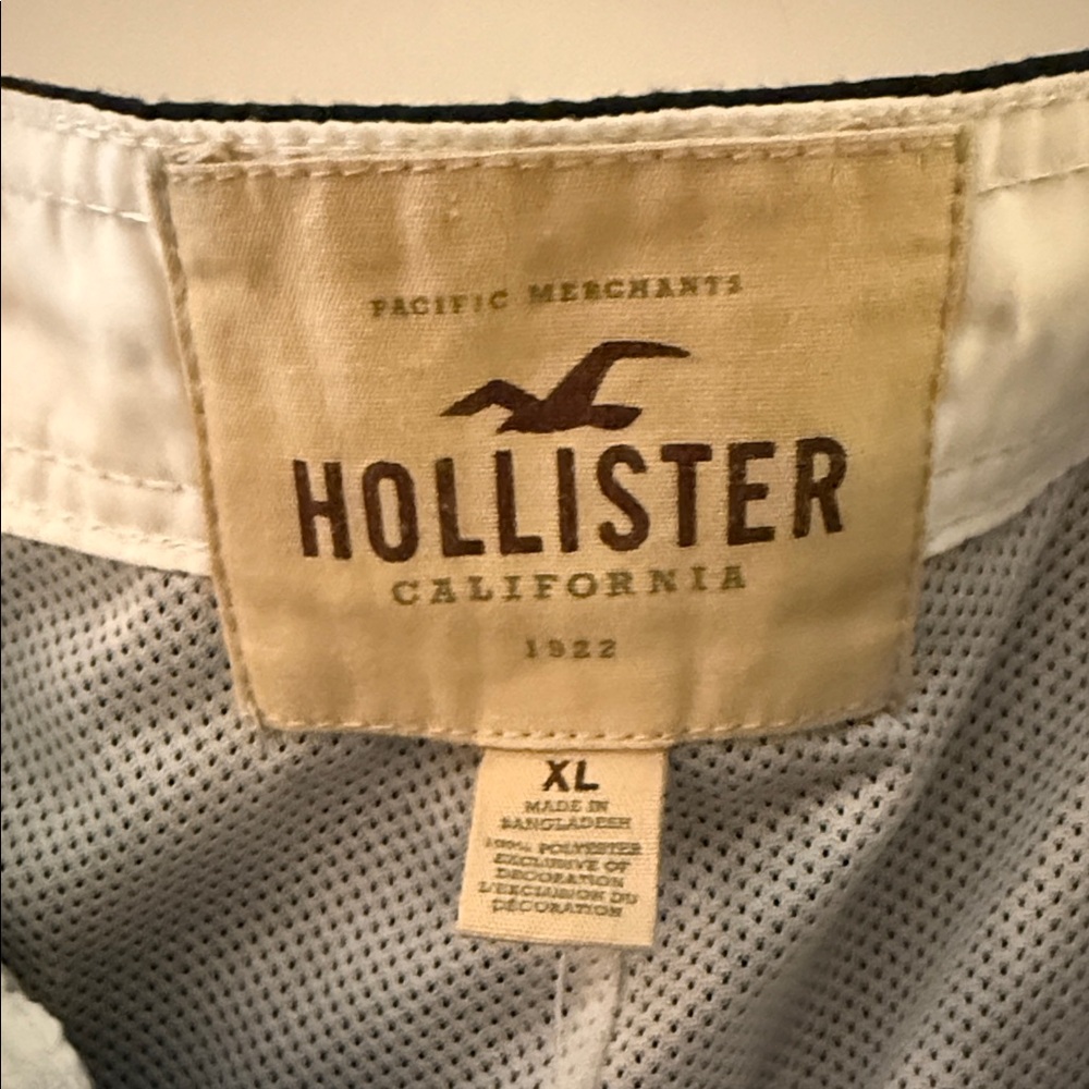Hollister Men's Dark Blue Board Shorts - Picture 2 of 4